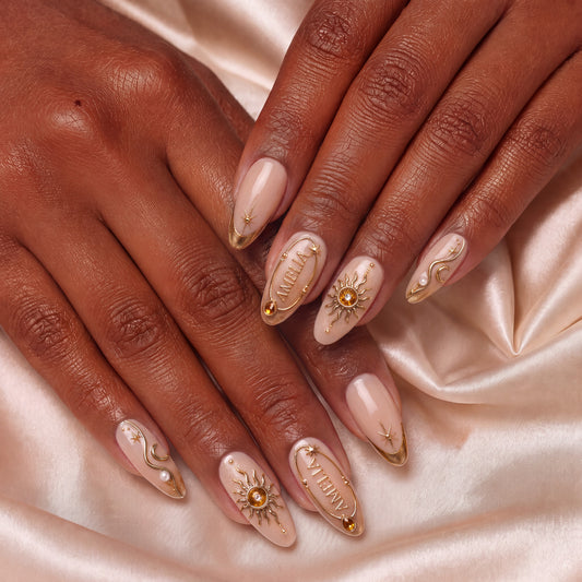 Halo of Gold - Personalized Press-On Nails alternate image