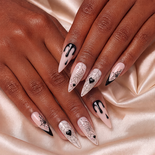Black Heart Affair - Personalized Press-On Nails