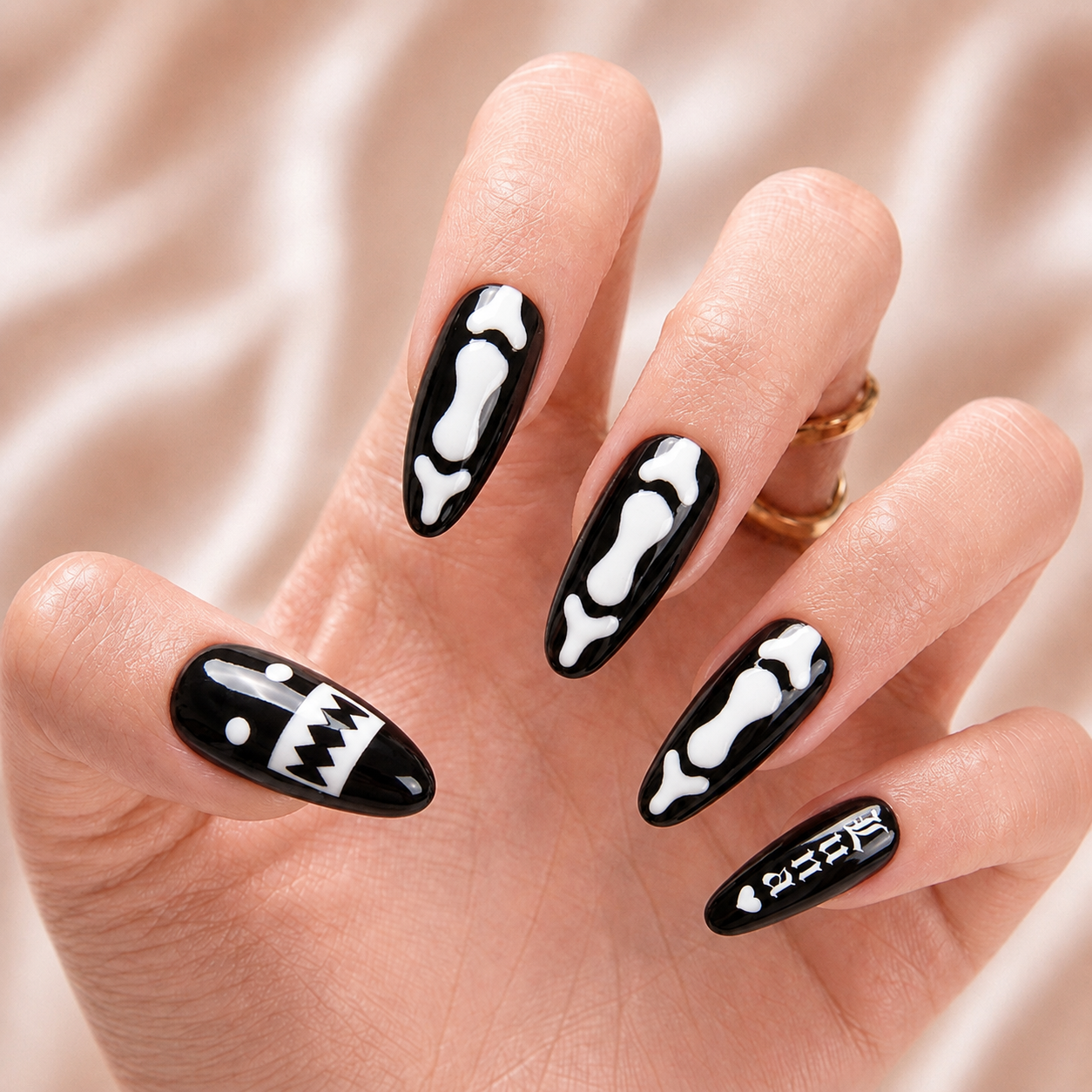 Domo Skeleton Nails - Personalized Press-On Nails