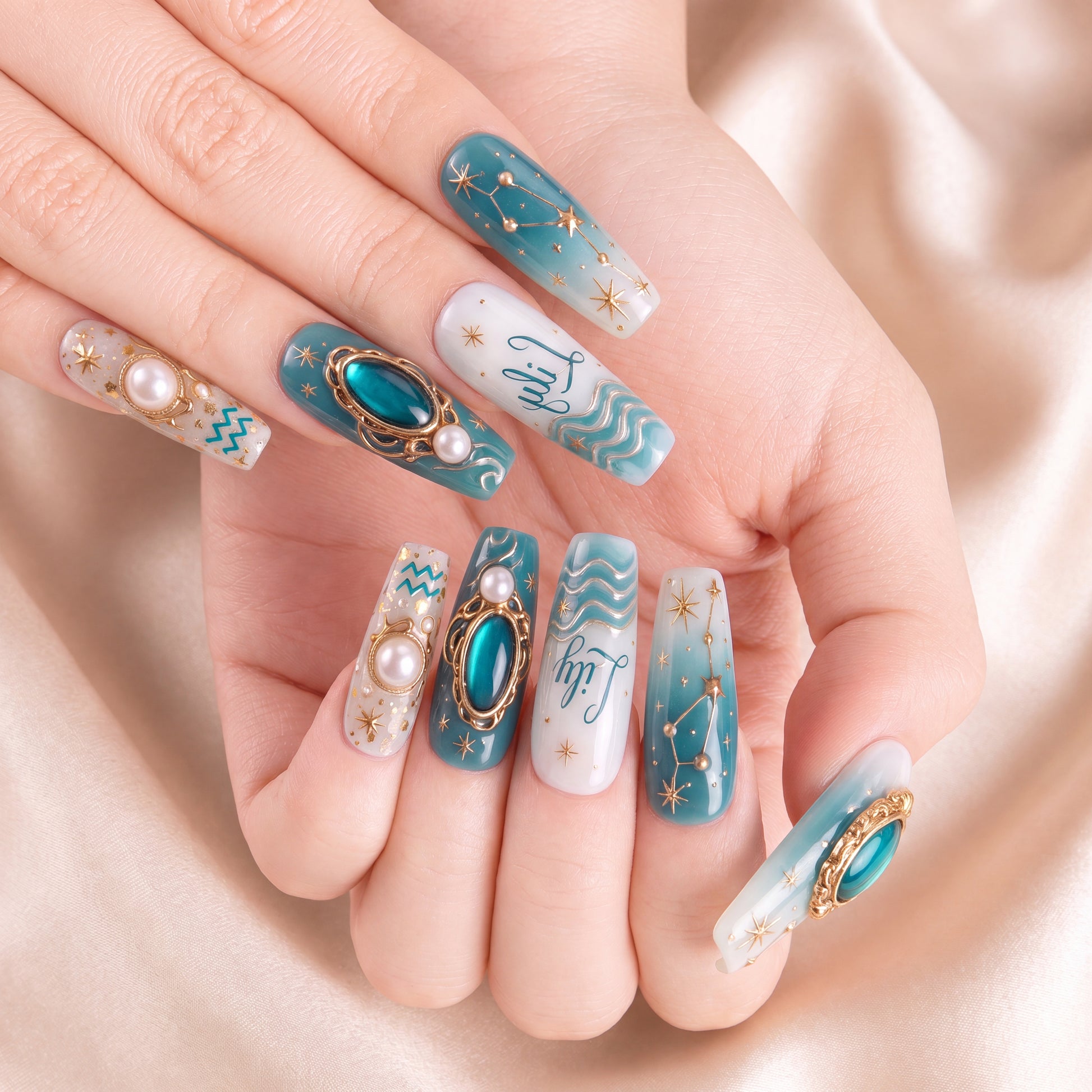 Pearl Aquarius - Personalized Press-On Nails