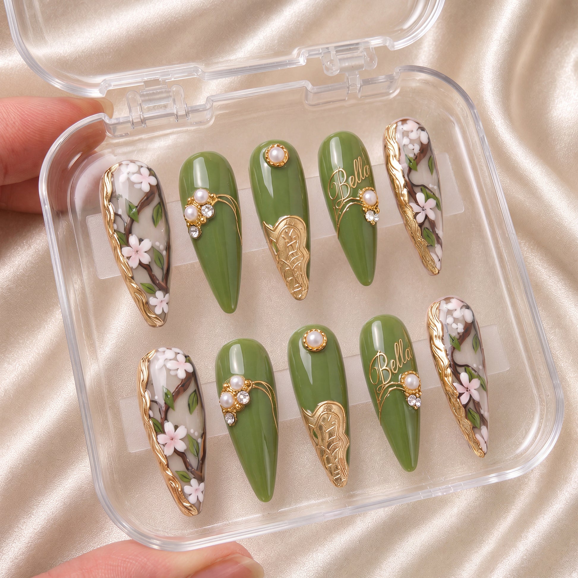 Golden Olive Blossom - Personalized Press-On Nails