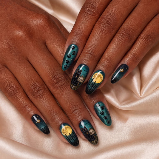 Black Cat Lucky Date  – Personalized Press-On Nails