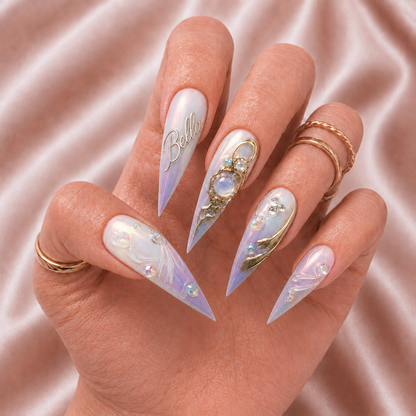 Opaline Moonlight - Personalized Press-On Nails