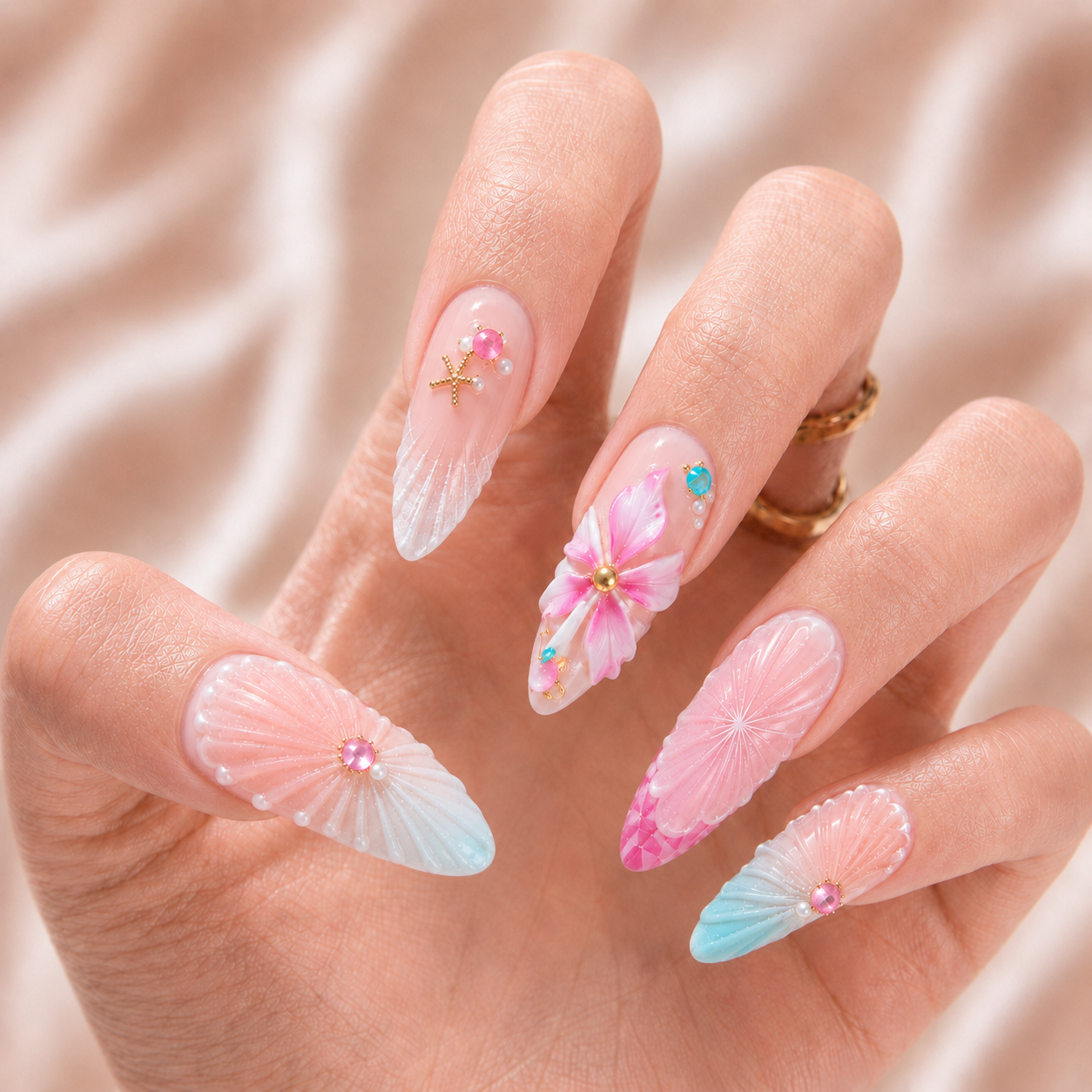Ocean Pearl Blossom - Press-On Nails