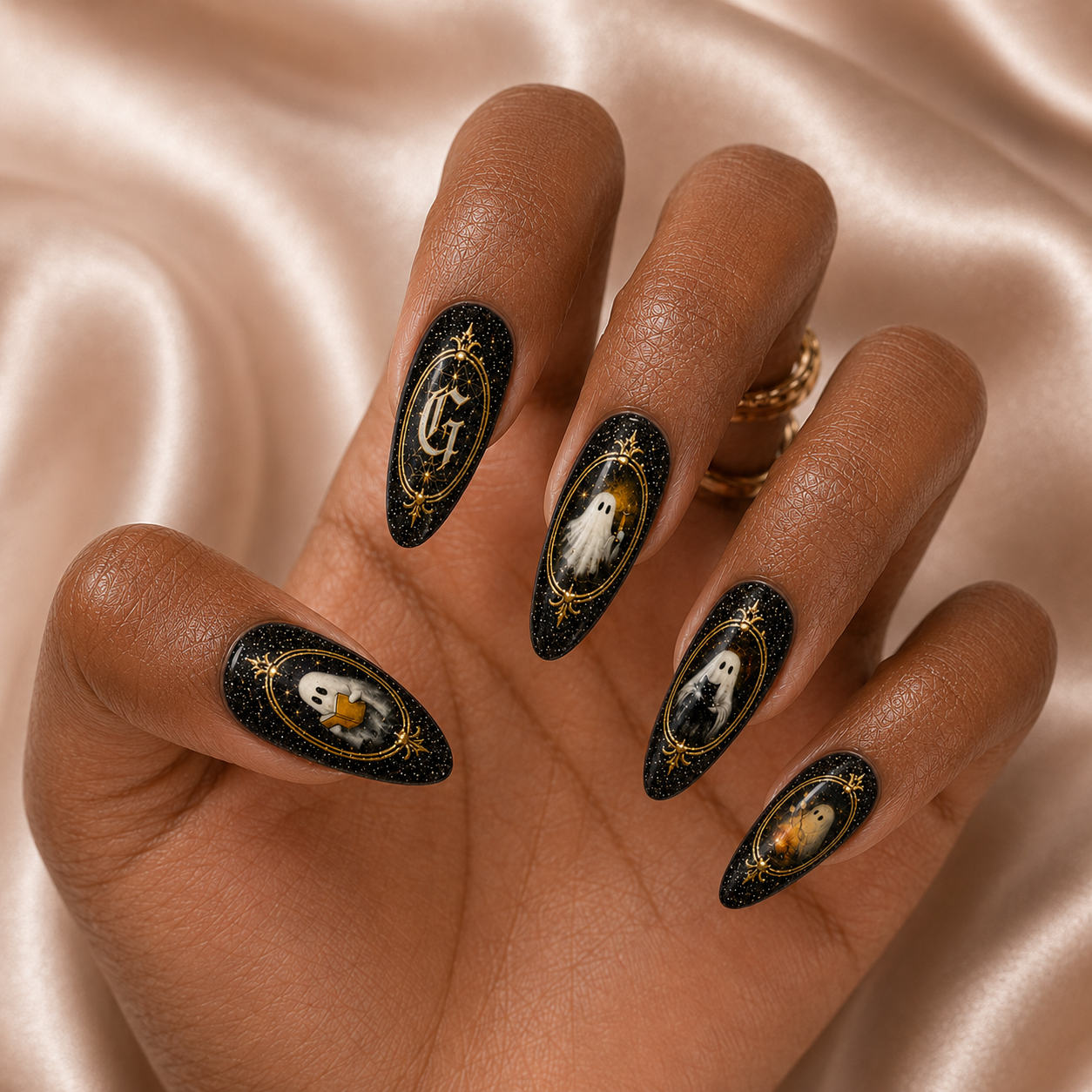 Spooky Ghost Mirror - Personalized Press-On Nails