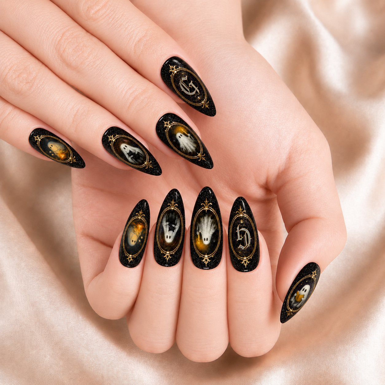 Spooky Ghost Mirror - Personalized Press-On Nails