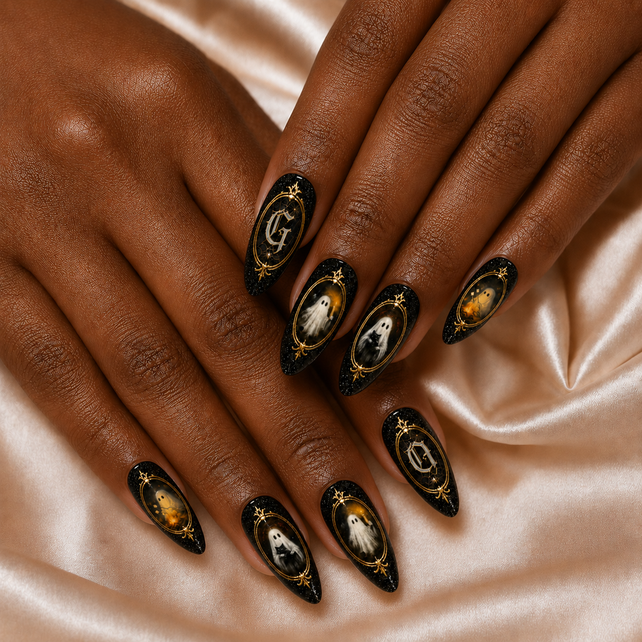 Spooky Ghost Mirror - Personalized Press-On Nails