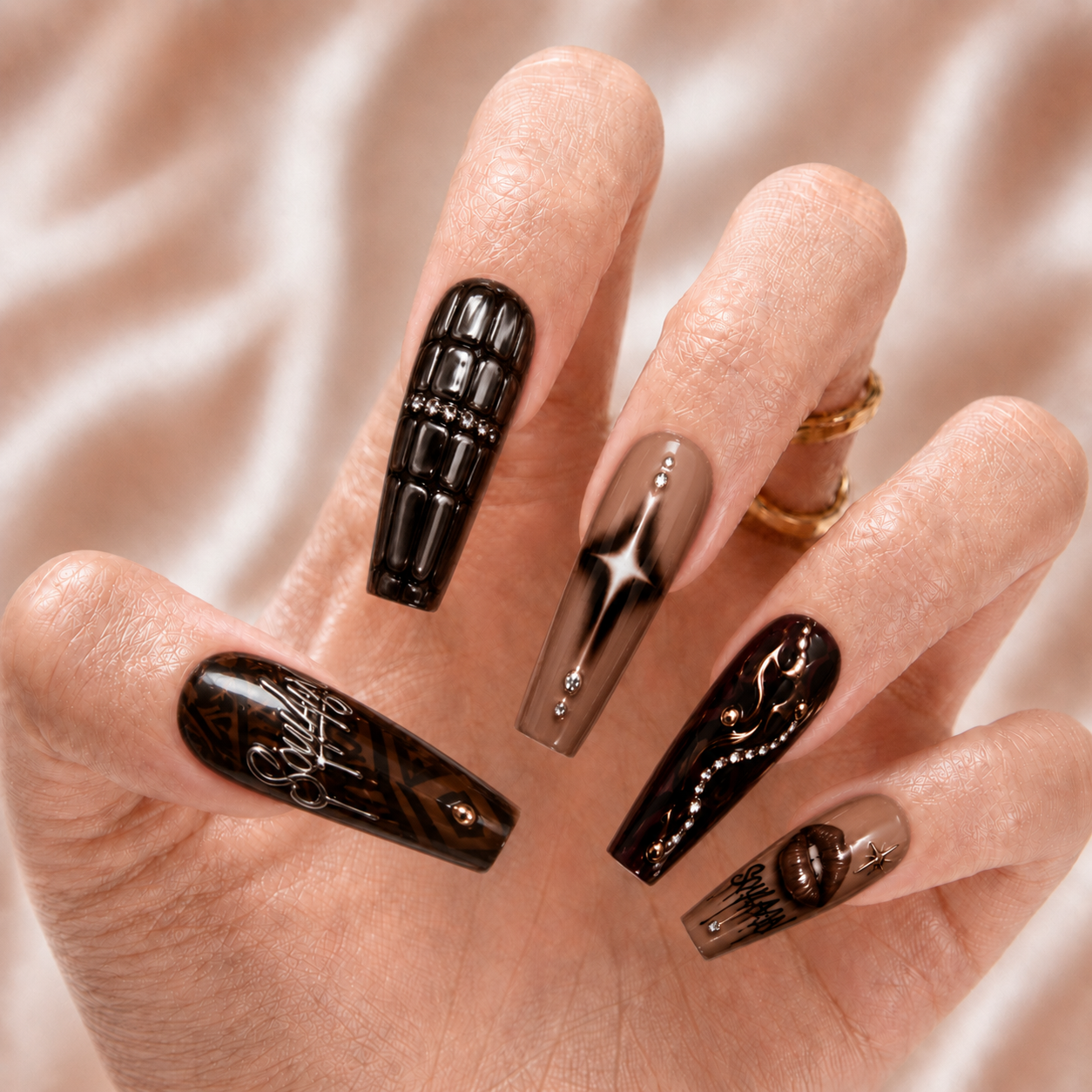 Soulaan - Press-On Nails