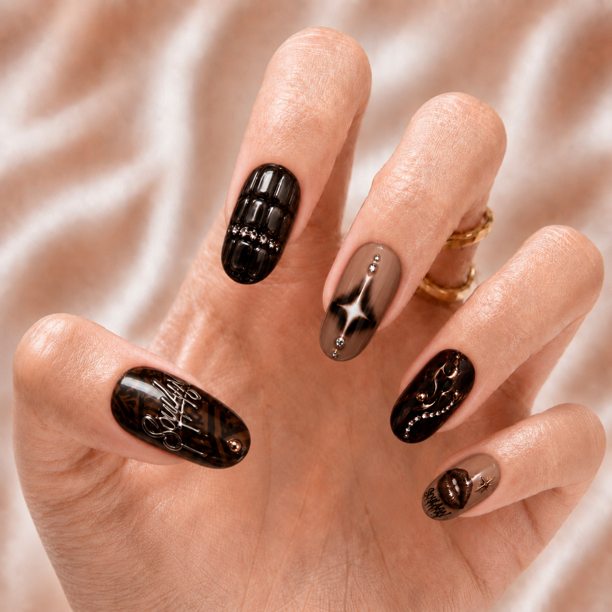 Soulaan - Press-On Nails