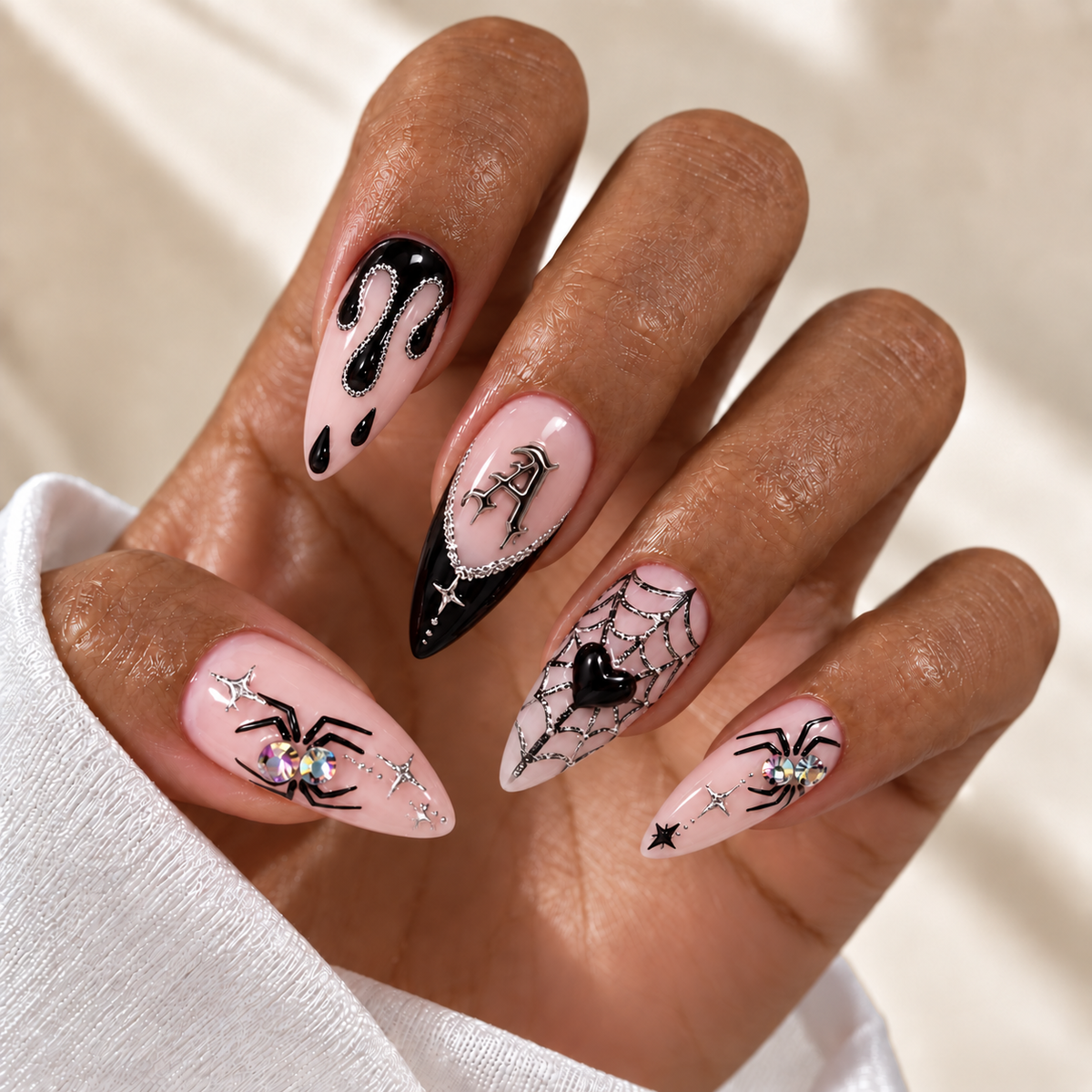 Glitter Spider - Personalized Press-On Nails