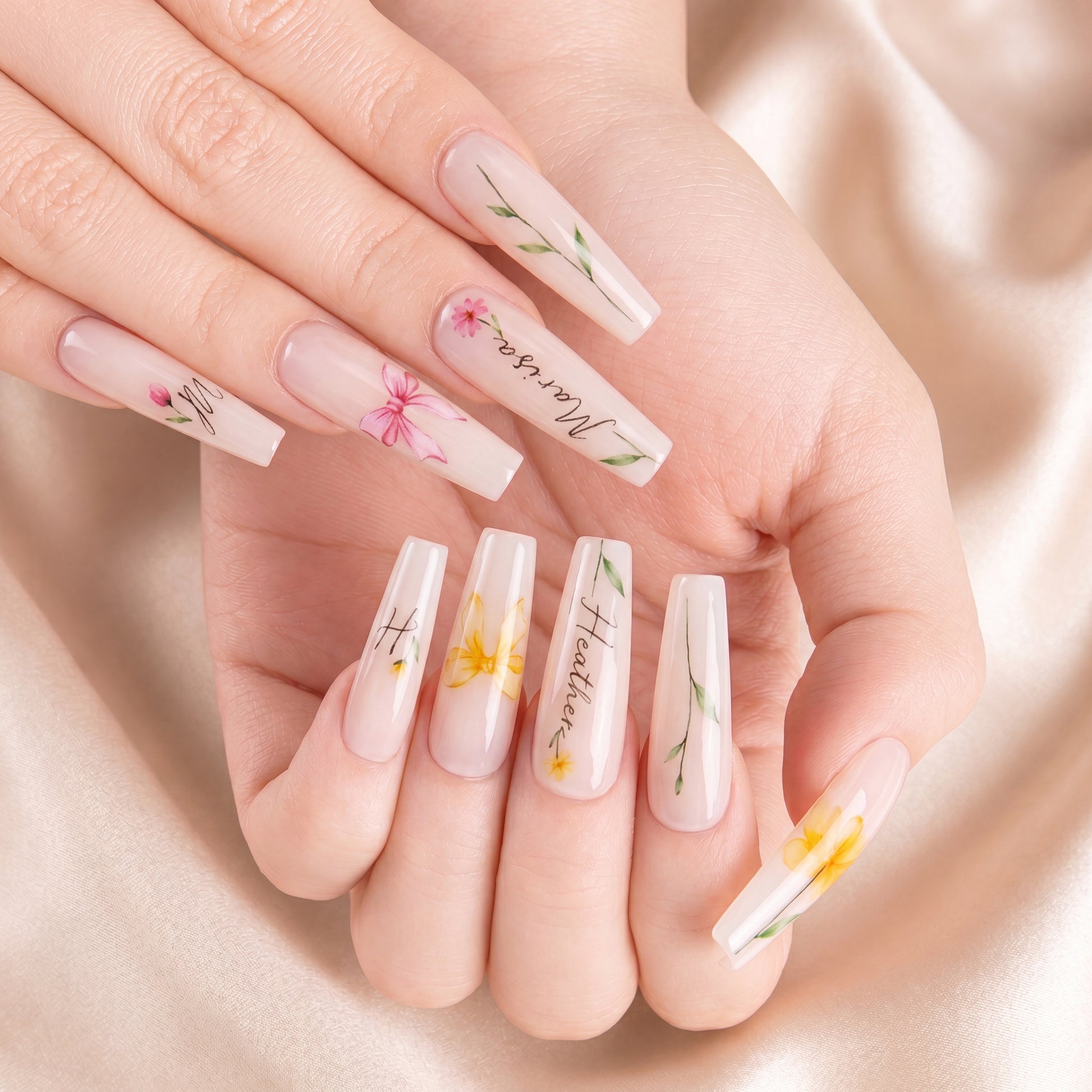 Custom Bestie Floral – Personalized Press-On Nails