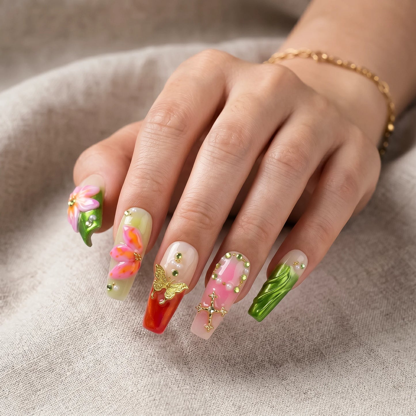 TROPIC BLOOM