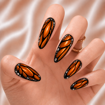 Monarch Butterfly - Press-On Nails