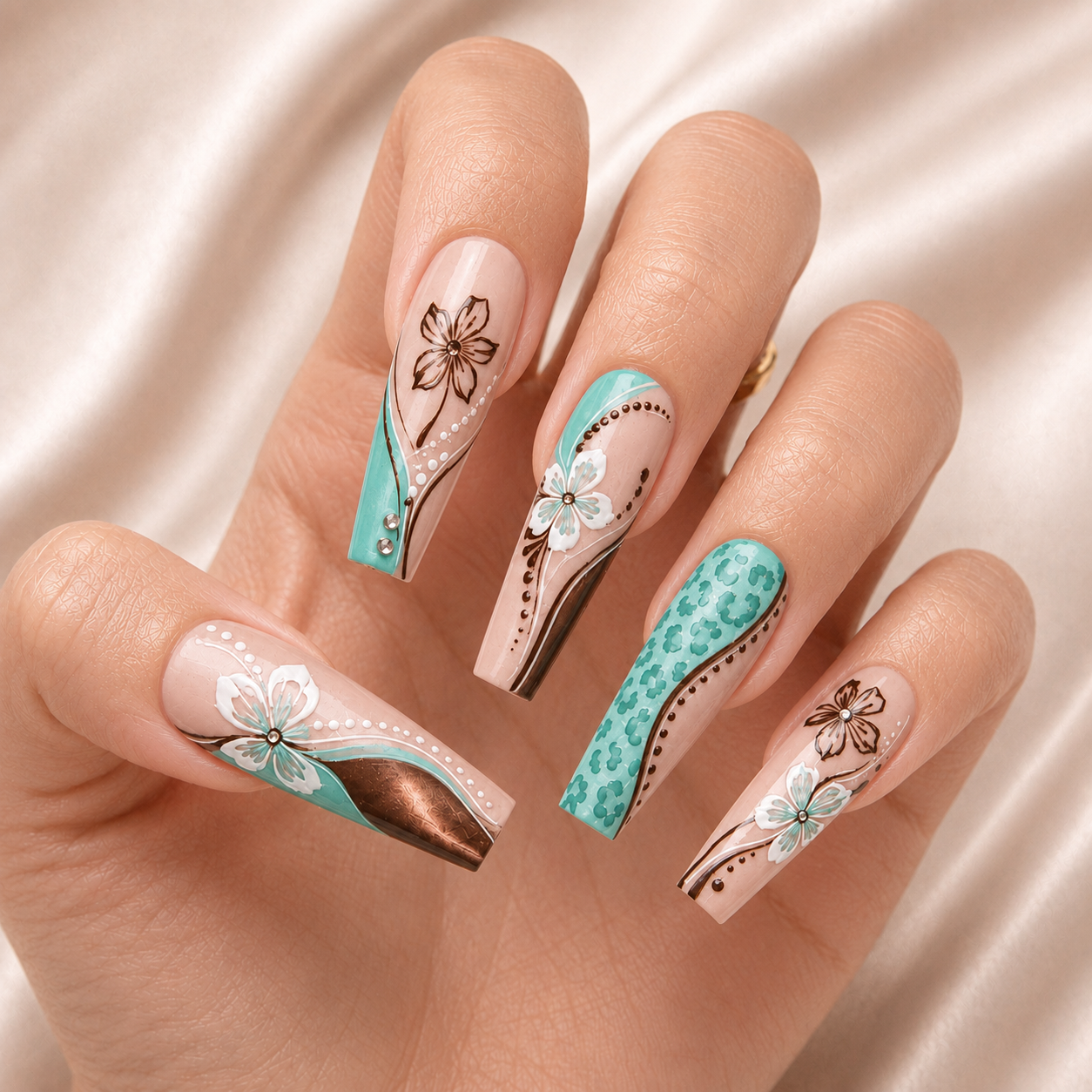 Tiffany Blue Floral - Press-On Nails
