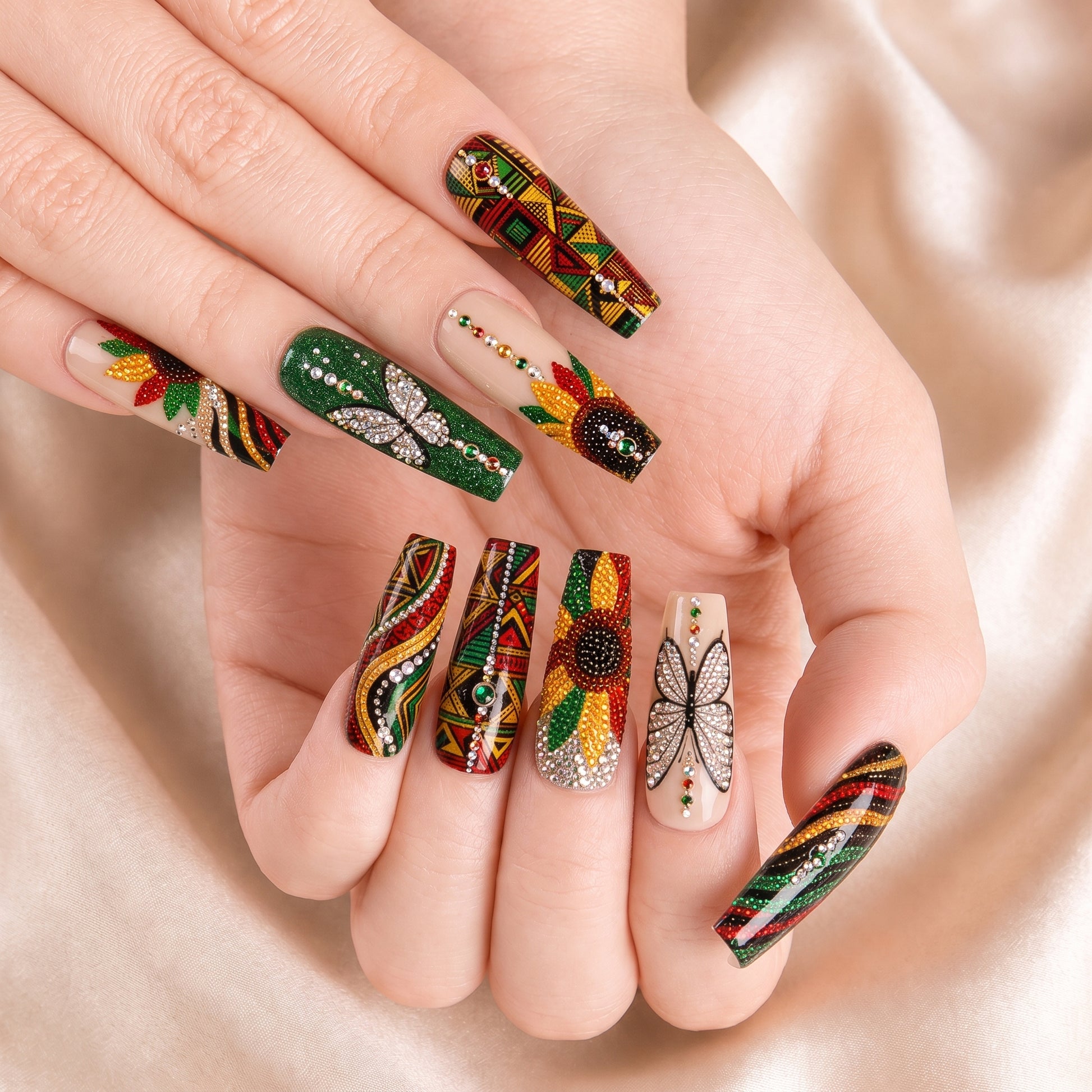 Black Queen - Press-On Nails