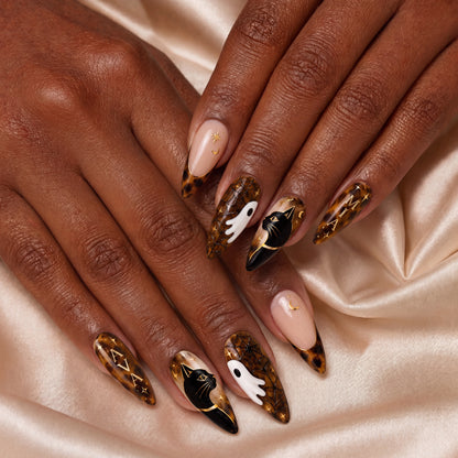 Tortoise Ghost Bestie  – Personalized Press-On Nails