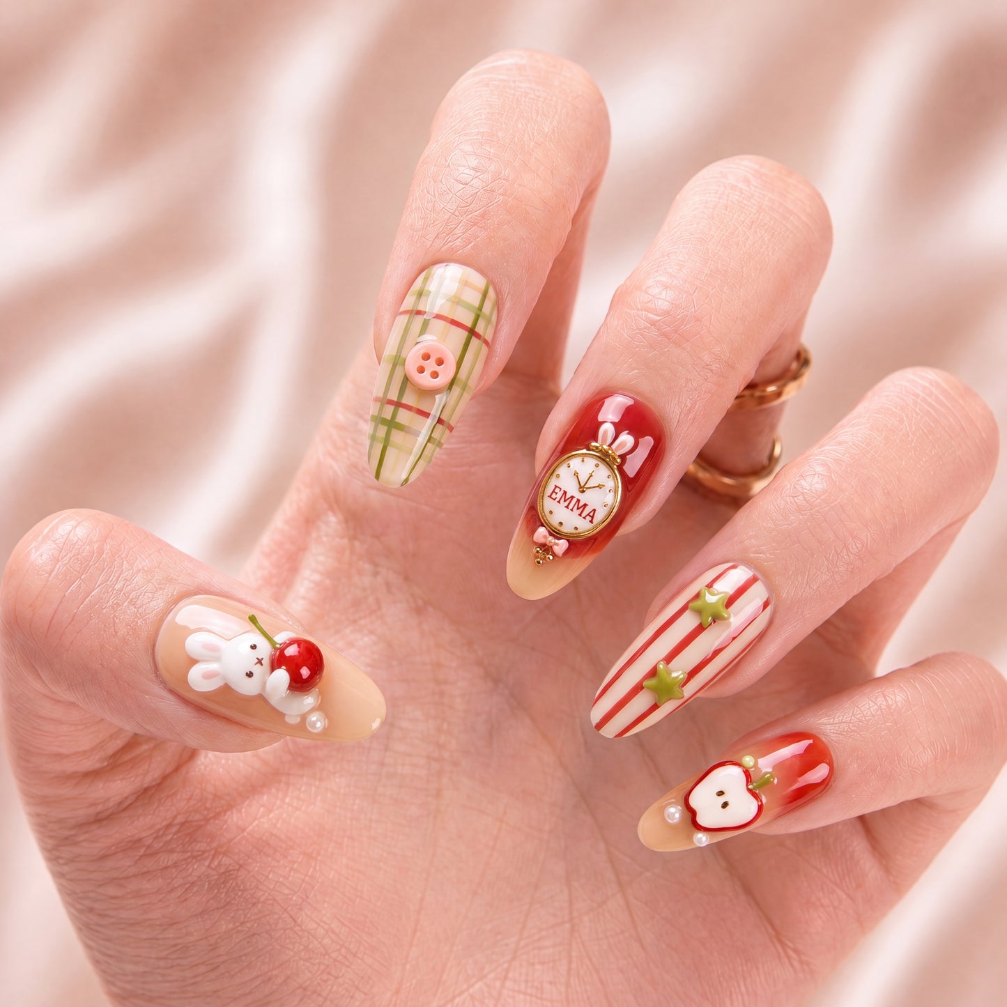 Applewood Charm - Personalized Press-On Nails