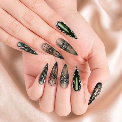 Emerald Nocturne - Personalized Press-On Nails