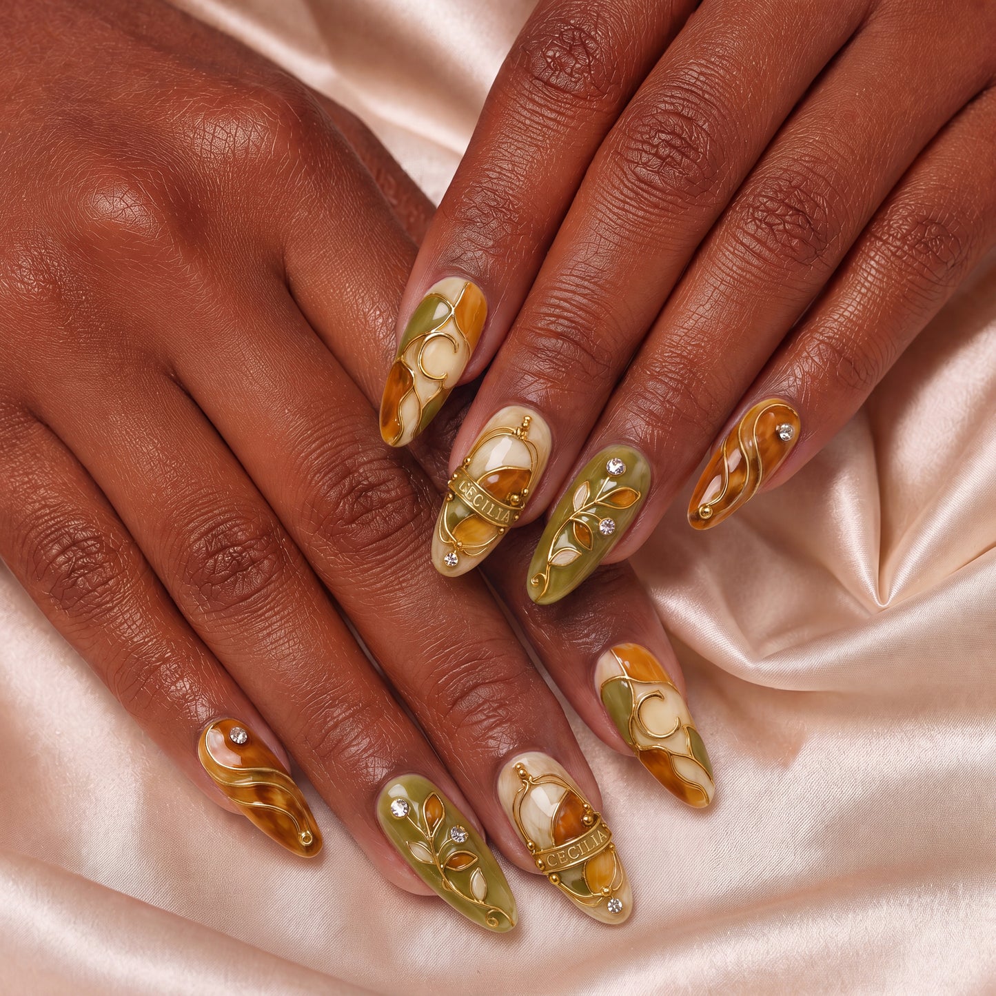 Verdant Relic - Personalized Press-On Nails