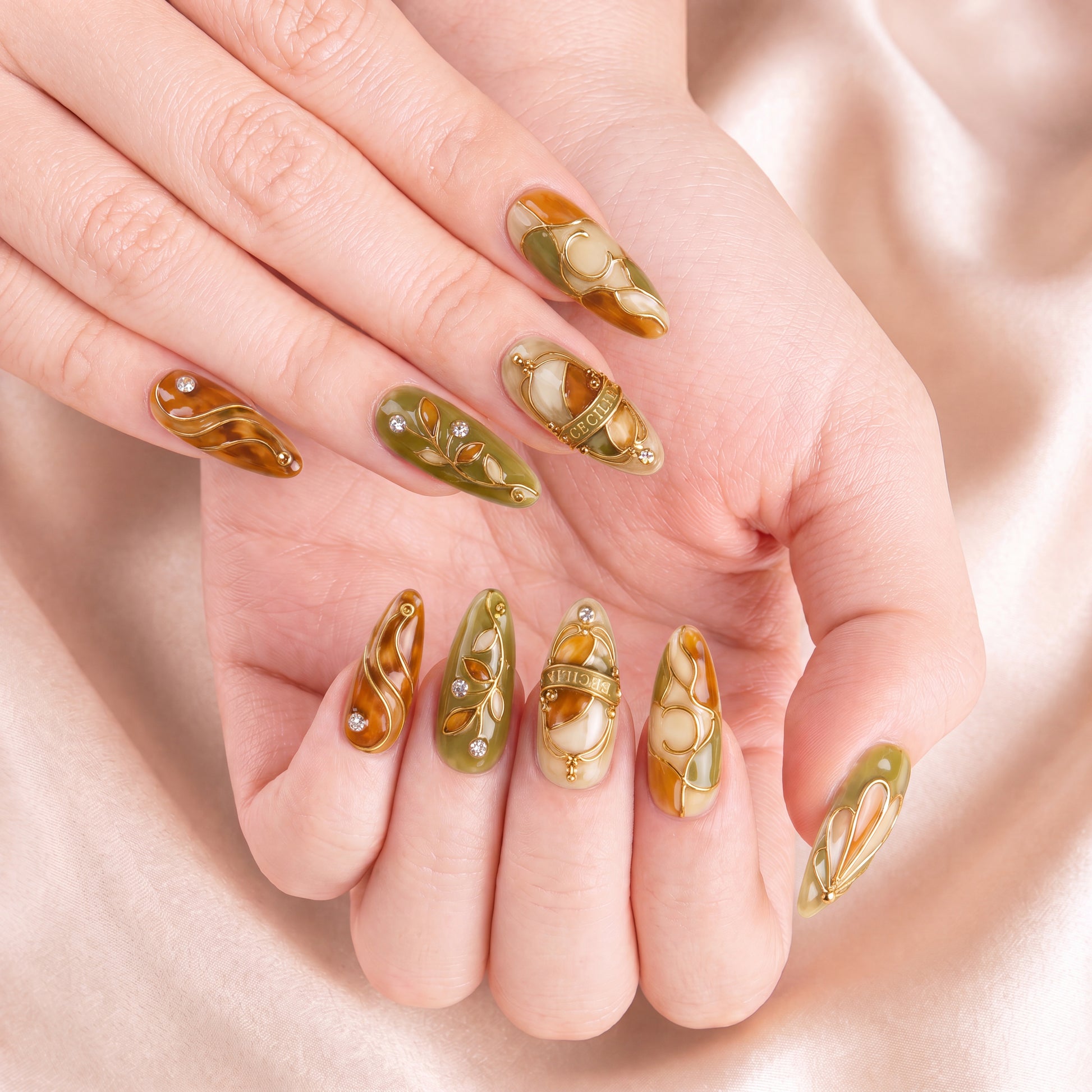 Verdant Relic - Personalized Press-On Nails