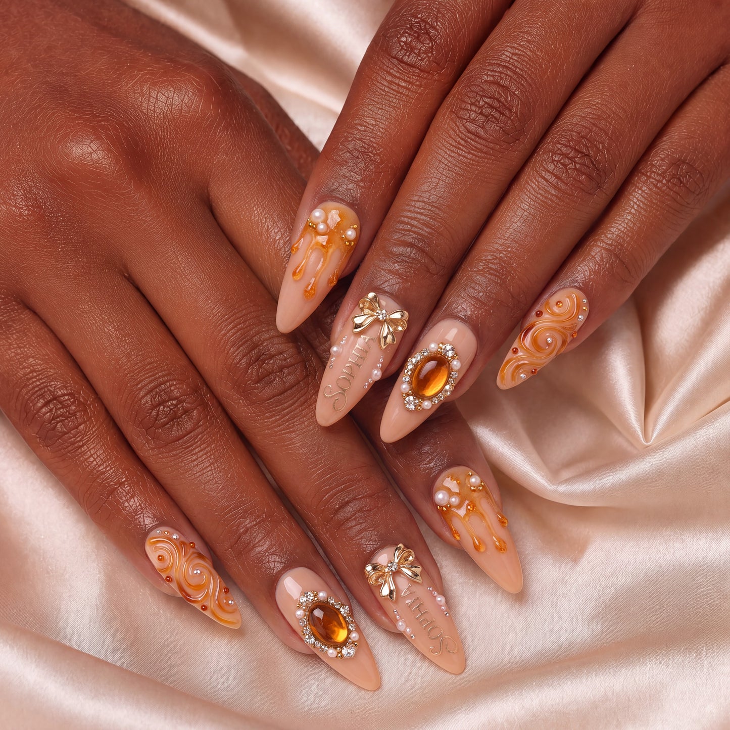 Apricot Opulence - Personalized Press-On Nails