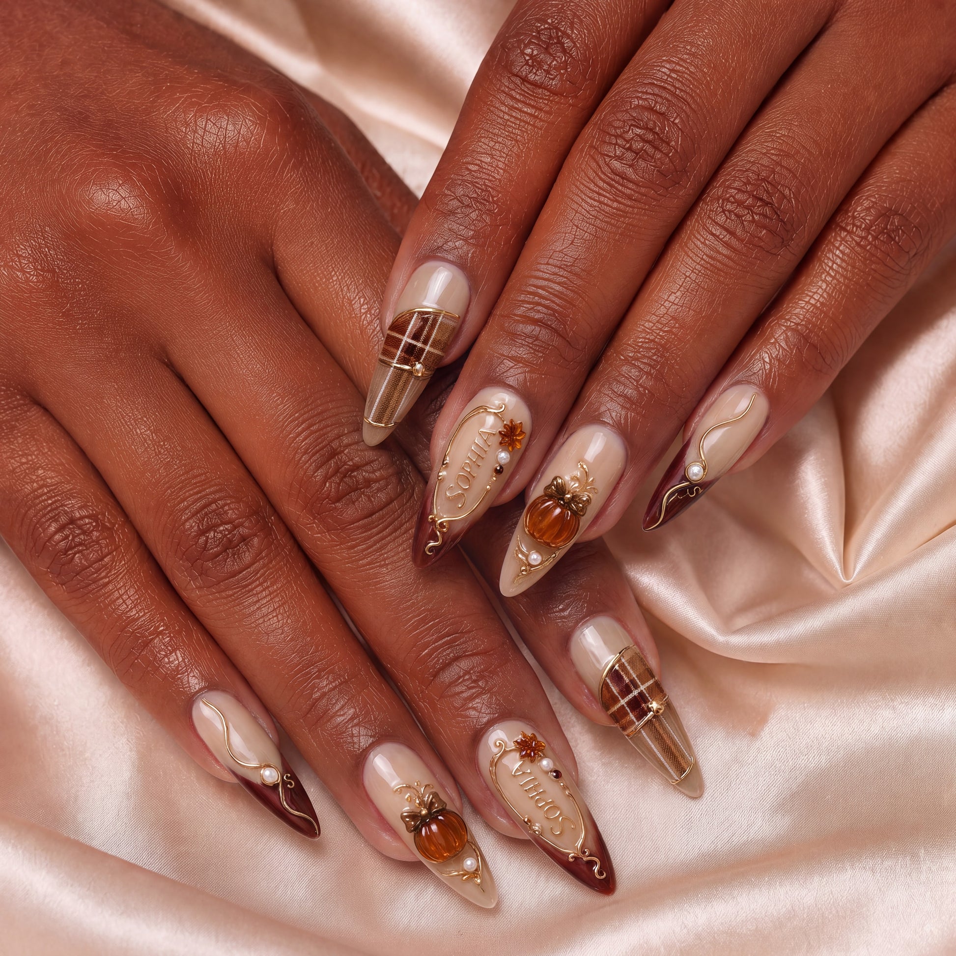 Harvestelle - Personalized Press-On Nails