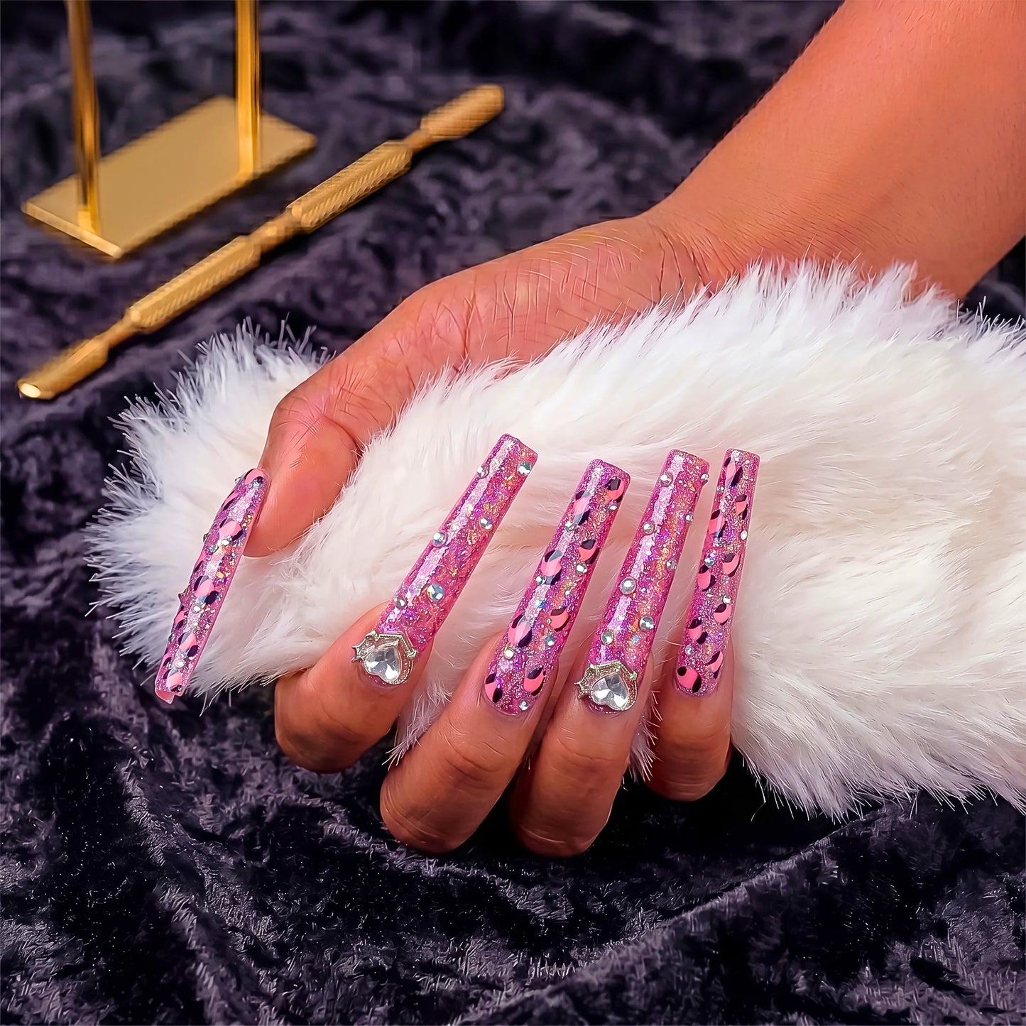 LEO GLITZ