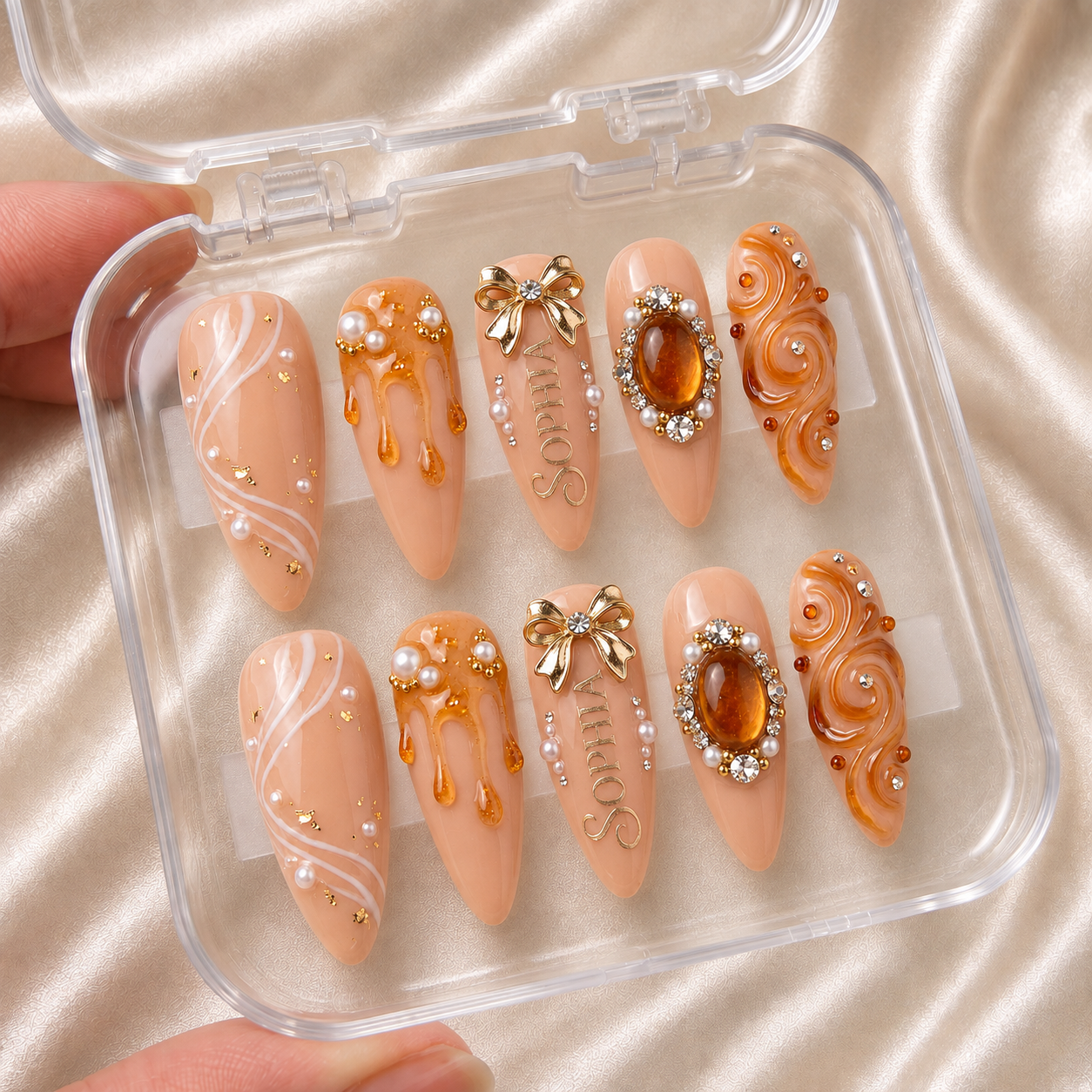Apricot Opulence - Personalized Press-On Nails