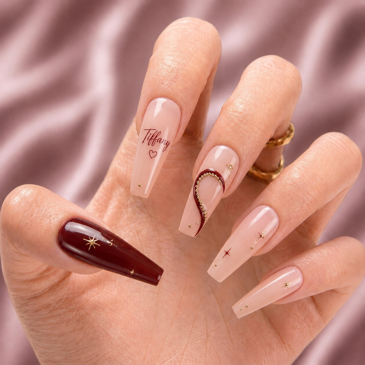 Forever Bestie Hearts – Personalized Press-On Nails