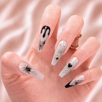Black Heart Affair - Personalized Press-On Nails