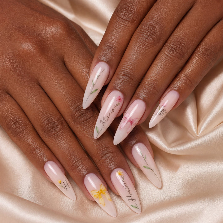 Custom Bestie Floral – Personalized Press-On Nails