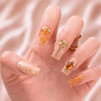 Apricot Opulence - Personalized Press-On Nails