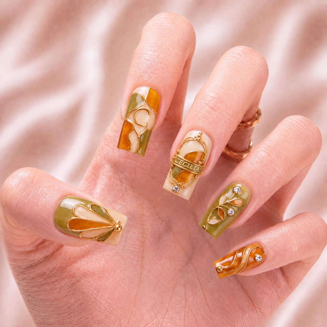 Verdant Relic - Personalized Press-On Nails