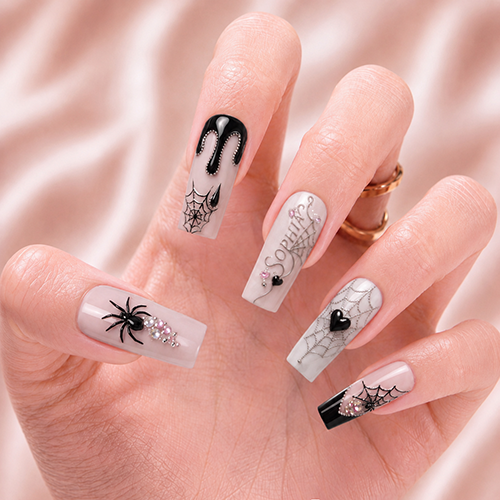 Black Heart Affair - Personalized Press-On Nails