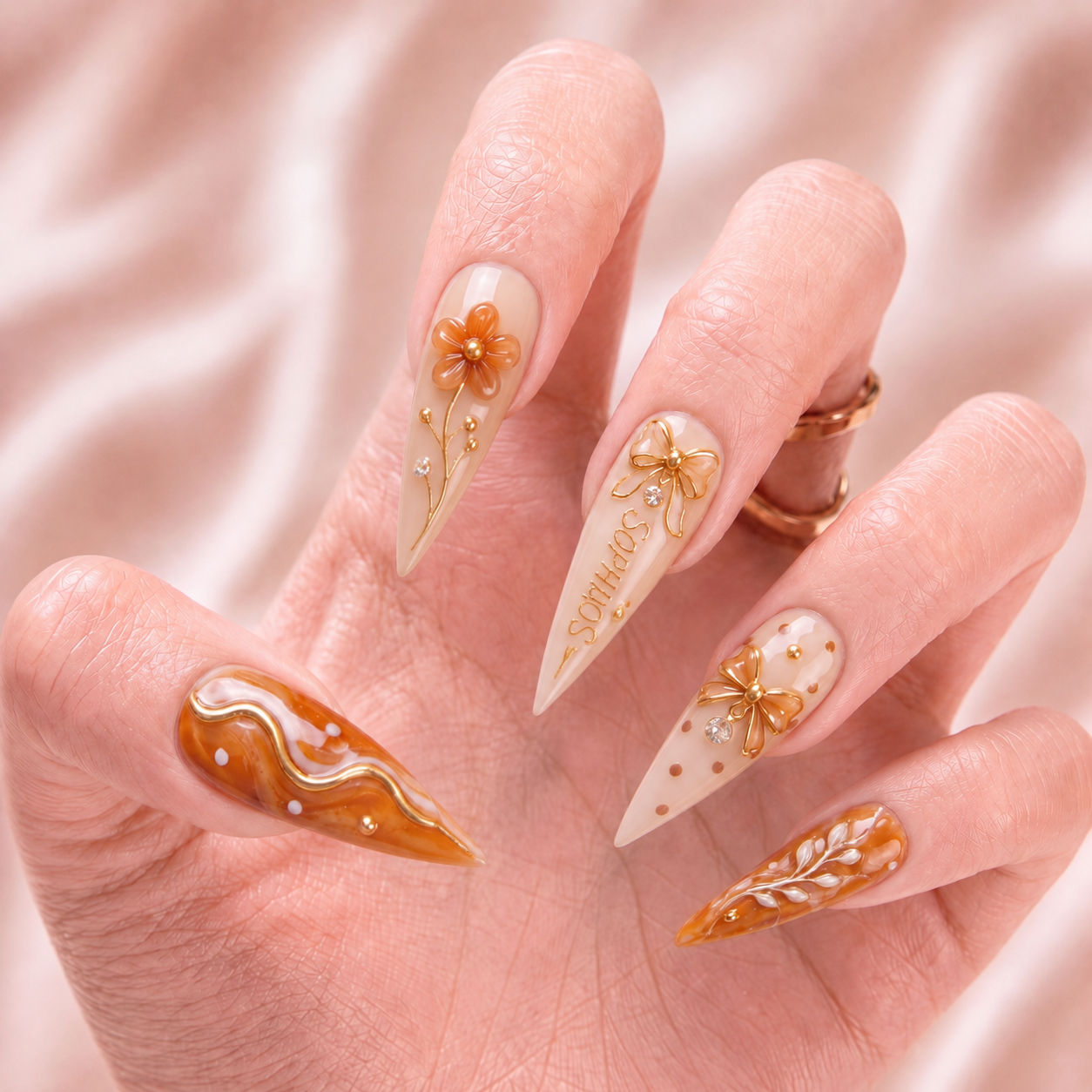 Honey Opaline - Personalized Press-On Nails