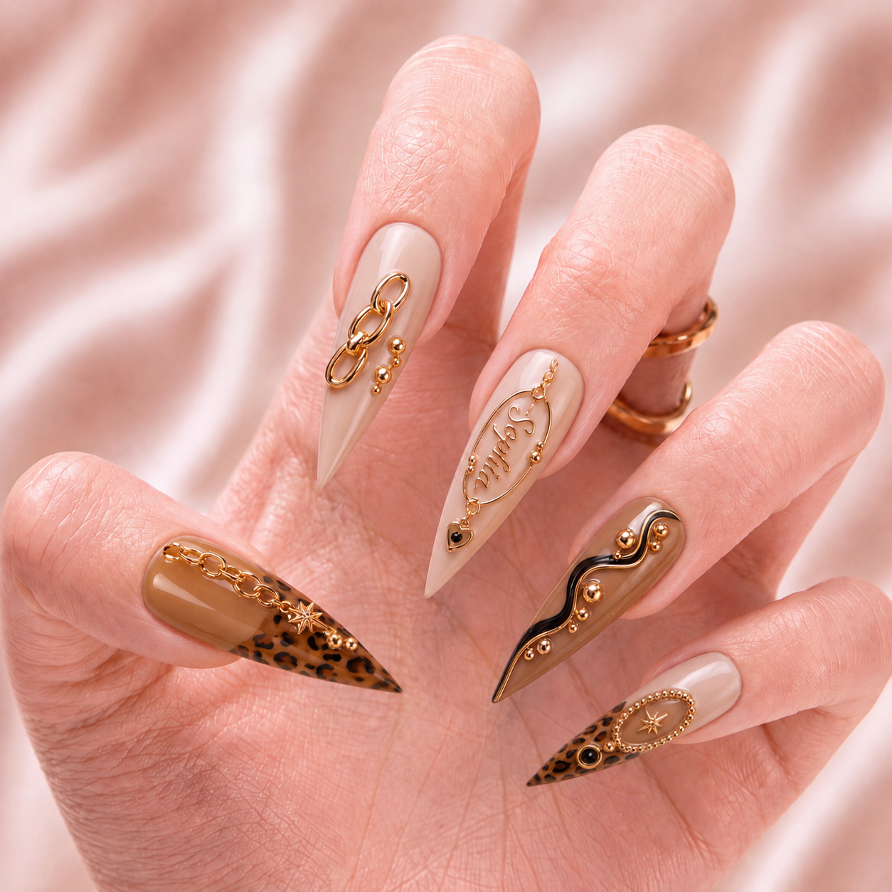 Black Heart Luxe - Personalized Press-On Nails