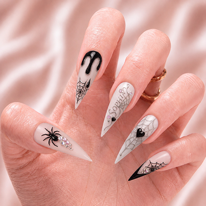 Black Heart Affair - Personalized Press-On Nails
