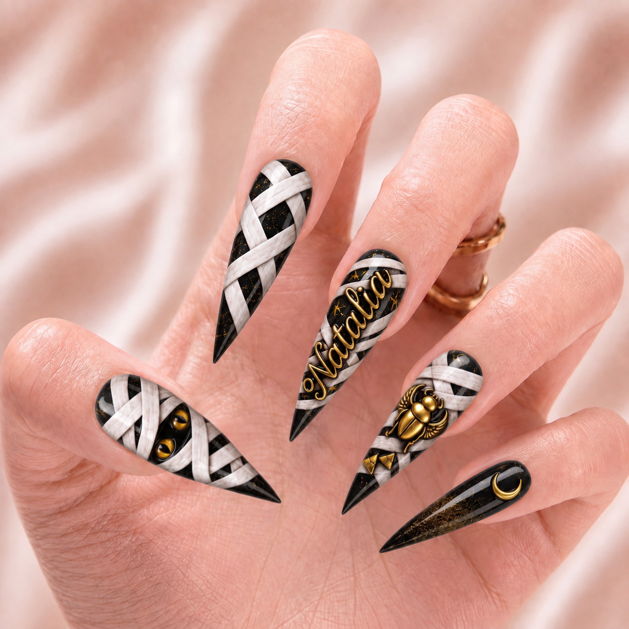 Mummy Wrap - Personalized Press-On Nails